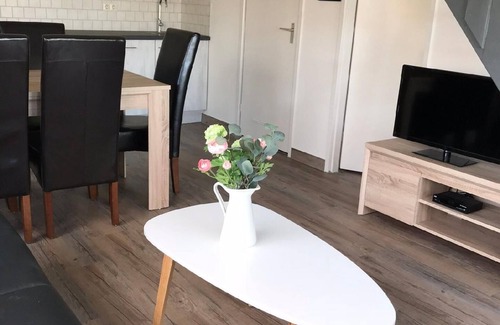 Stavenisse House | Holiday home with wallbox