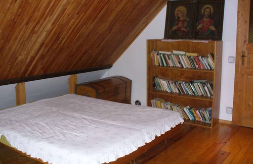 Ponikla House | Holiday home With washing machine and covered porch