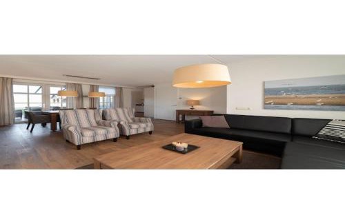 Colijnsplaat House | Holiday home with whirlpool and sauna in a quiet area in Zeeland