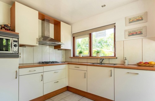 Baarland House | Holiday Home Zeeland near Westerschelde