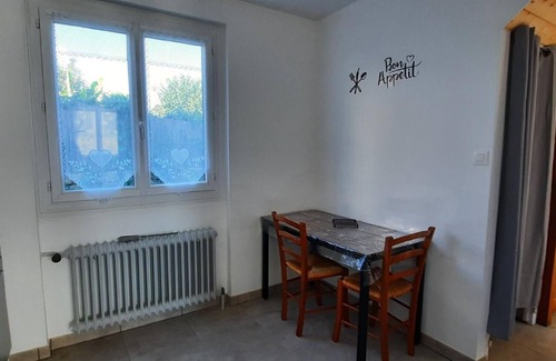 Champagnole House | Holiday house Champagnole for 1 - 6 persons with 3 bedrooms - Row house