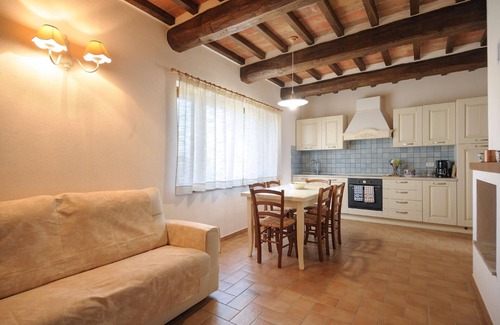 Cinigiano House | Holiday house Cinigiano for 1 - 6 persons with 3 bedrooms - Holiday home
