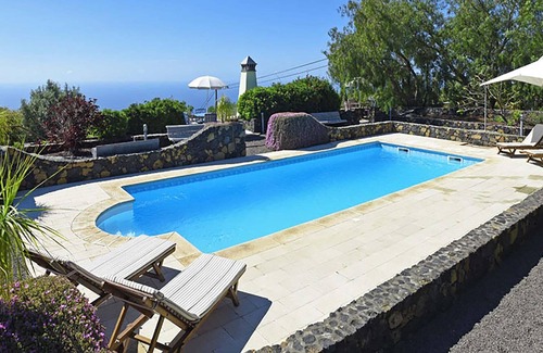 Las Tricias House | Holiday house El Castillo for 1 - 2 persons with 1 bedroom - Holiday home