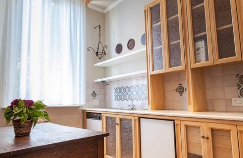 Fermo House | Holiday house Fermo for 1 - 6 persons with 3 bedrooms - Holiday home