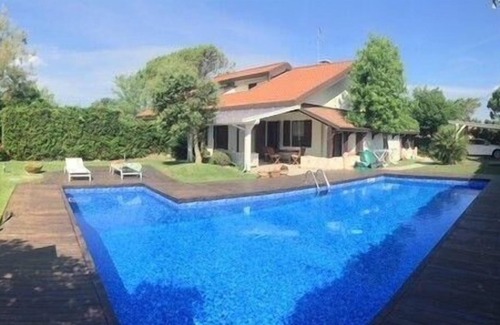 Isola Albarella House | Holiday house Isola Albarella for 1 - 6 persons with 3 bedrooms - Twin house