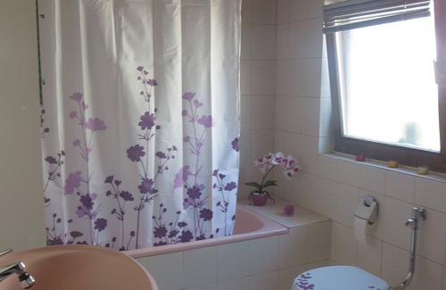 Nordwestliche Außenstadt Apartment | Holiday house in room N-FÜ-ER