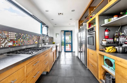 Landers House | Holiday House/ Landers