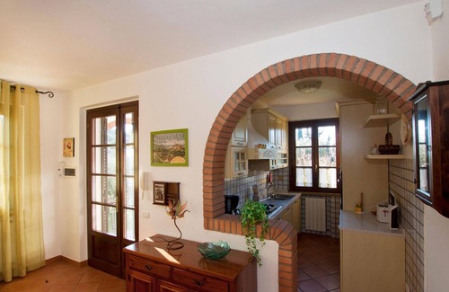 Montescudaio House | Holiday house Montescudaio for 1 - 5 persons with 3 bedrooms - Holiday house