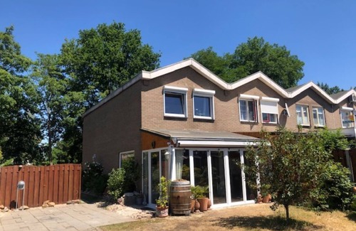 Tegelen House | Holiday house - newly renovated - lovingly furnished with terrace and garden