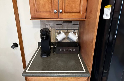 Monticello House | Holiday House on the Neversink