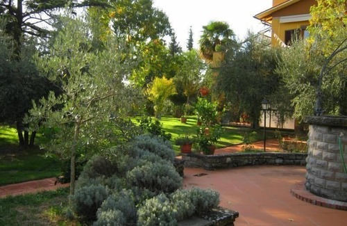 Castelfranco Piandisco House | Holiday house Pian di Sco for 1 - 9 persons with 4 bedrooms - Twin house