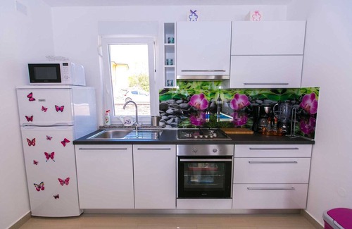 Skrbcici Villa | Holiday house Pink with Pool