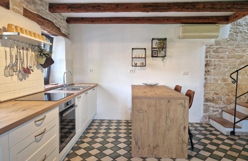 Rovinjsko Selo House | Holiday house Rovinjsko Selo for 1 - 7 persons with 3 bedrooms - Twin house