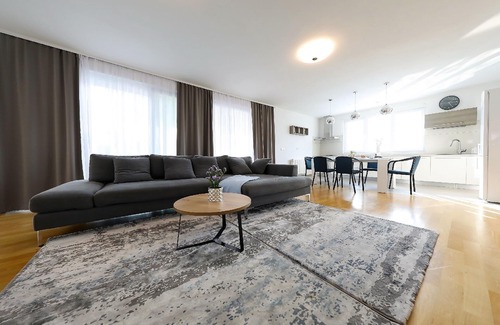 Rovanjska House | Holiday house Rovanjska for 1 - 7 persons with 3 bedrooms - Holiday house