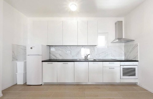 Rovanjska House | Holiday house Rovanjska for 1 - 8 persons with 3 bedrooms - Detached holiday house