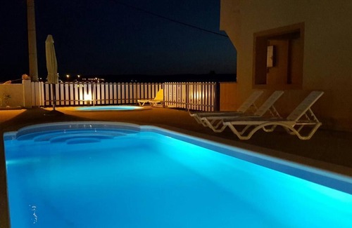 Rovanjska House | Holiday house Rovanjska for 1 - 8 persons with 3 bedrooms - Detached holiday house