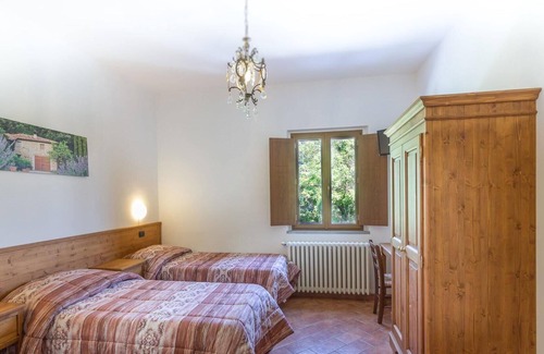 Sansepolcro Other | Holiday house Sansepolcro for 1 - 31 persons with 13 bedrooms - Farmhouse