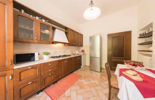 Pomaia House | Holiday house Santa Luce for 1 - 24 persons with 10 bedrooms - Holiday house