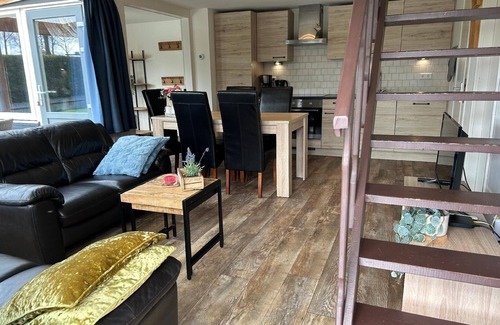 Stavenisse House | Holiday house Stavenisse for 1 - 5 persons with 2 bedrooms - Holiday house