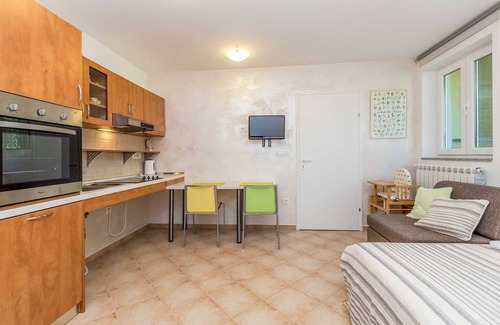 Milohnici House | Holiday house TRSJA with swimming pool