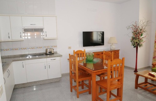 Vecindario House | Holiday house Vecindario for 2 - 5 persons with 2 bedrooms - Holiday apartment in one or multi-famil