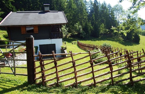 Wolfsberg House | Holiday house with a garden, in the mountains