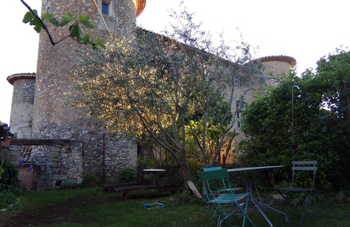 Rustrel Apartment | Holiday house with garden near the ocher