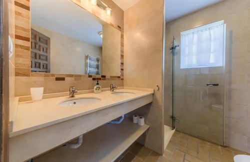 Zahora House | Holiday house Zahora for 1 - 12 persons with 4 bedrooms - Luxury holiday home