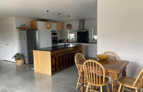 Katikati House | Holiday in the Bay