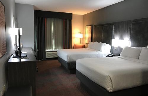Abilene Hotel | Holiday Inn Abilene - North College Area by IHG