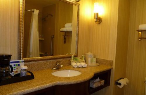 Twentynine Palms Hotel | Holiday Inn Express Hotel & Suites Twentynine Palms by IHG