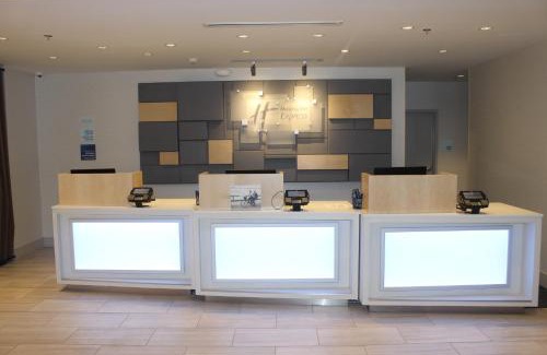 Athens Hotel | Holiday Inn Express Athens - University Area by IHG