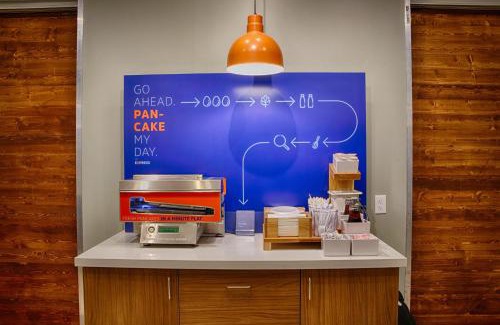 Columbus Hotel | Holiday Inn Express Columbus - Fort Benning Area By IHG