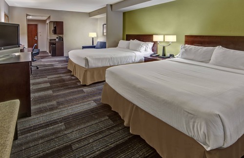 Cookeville Hotel | Holiday Inn Express Hotel & Suites Cookeville by IHG