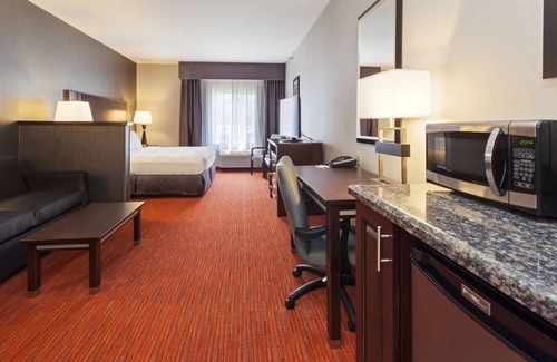 Rapid City Hotel | Holiday Inn Express Hotel & Suites Rapid City by IHG