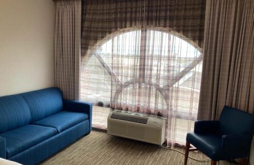 Abilene Hotel | Holiday Inn Express Hotel & Suites Abilene Mall South by IHG