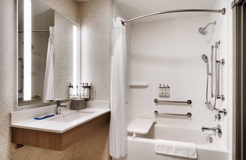Helena Hotel | Holiday Inn Express Hotel & Suites Helena by IHG