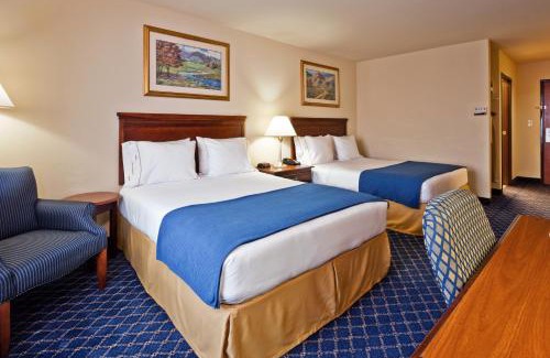 Paragould Hotel | Holiday Inn Express Hotel & Suites Paragould by IHG