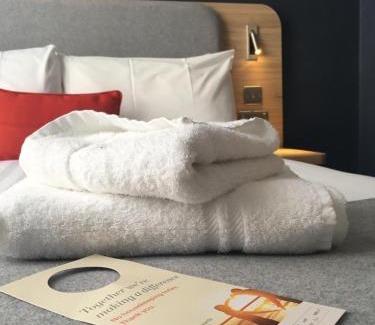 Pimlico Hotel | Holiday Inn Express London Victoria by IHG