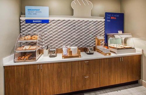 Mountain View Hotel | Holiday Inn Express Mountain View South Palo Alto by IHG