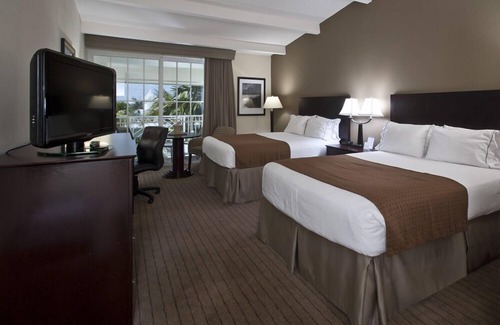 Juno Beach Hotel | Holiday Inn Express North Palm Beach-Oceanview by IHG