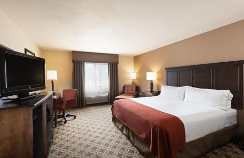Show Low Hotel | Holiday Inn Express Show Low by IHG
