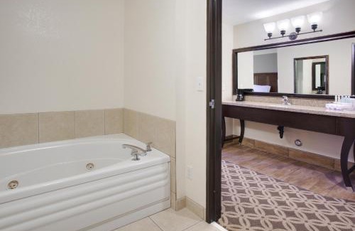 Show Low Hotel | Holiday Inn Express Show Low by IHG