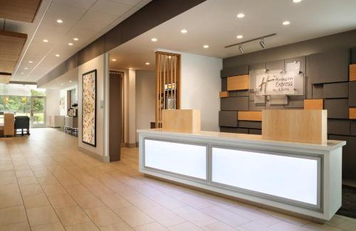 Clear Spring Hotel | Holiday Inn Express & Suites Clear Spring by IHG