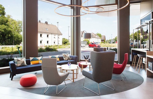 Monheim Hotel | Holiday Inn Express & Suites Monheim Am Rhein by IHG