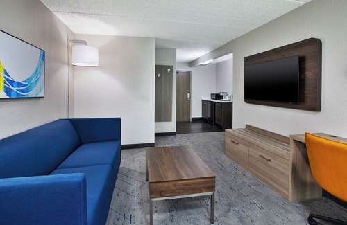 Eden Prairie Hotel | Holiday Inn Express & Suites Eden Prairie – Minneapolis by IHG