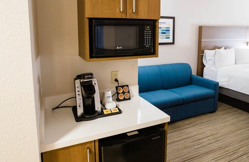 Farragut Hotel | Holiday Inn Express & Suites Knoxville-Farragut by IHG