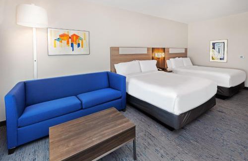 Richmond Hotel | Holiday Inn Express & Suites - Houston SW - Rosenberg by IHG