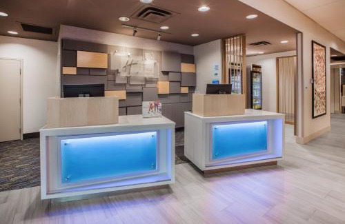 Asheboro Hotel | Holiday Inn Express & Suites - Asheboro by IHG