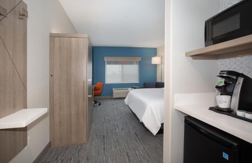 Meridian Hotel | Holiday Inn Express & Suites - Meridian - Boise West by IHG